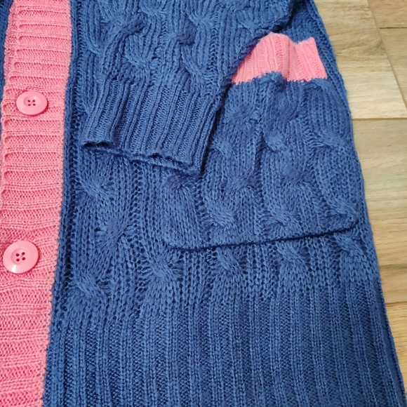 Size M LuLaRoe Lucille Sweater Cardigan - Picture 3 of 4